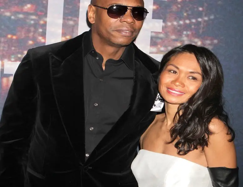 Happily married husband and wife: Dave Chappelle and Elaine Erfe