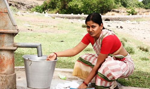 hemangi kavi dhumal actress