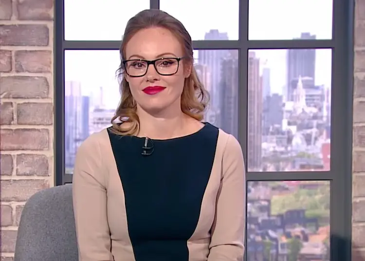 Michelle Dewberry Glasses Photos