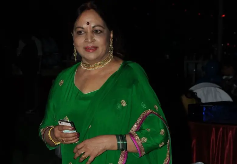 Sexy Aged Indian Aunty