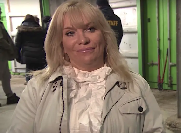 storage hunters Linda Lambert