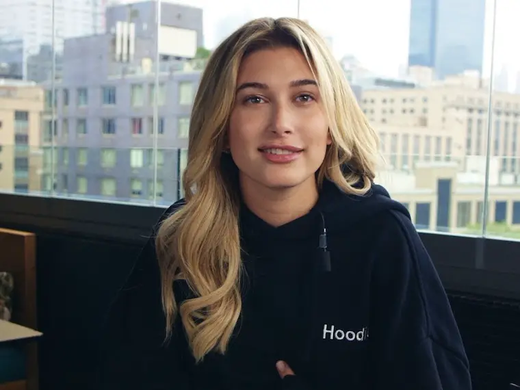 hailey baldwin 2017