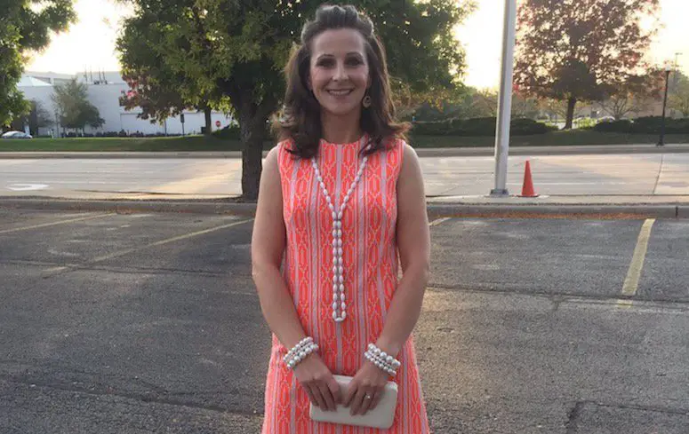 Kate Bateman Auctioneer Age, Married, Bargain Hunt, Wiki, Biography