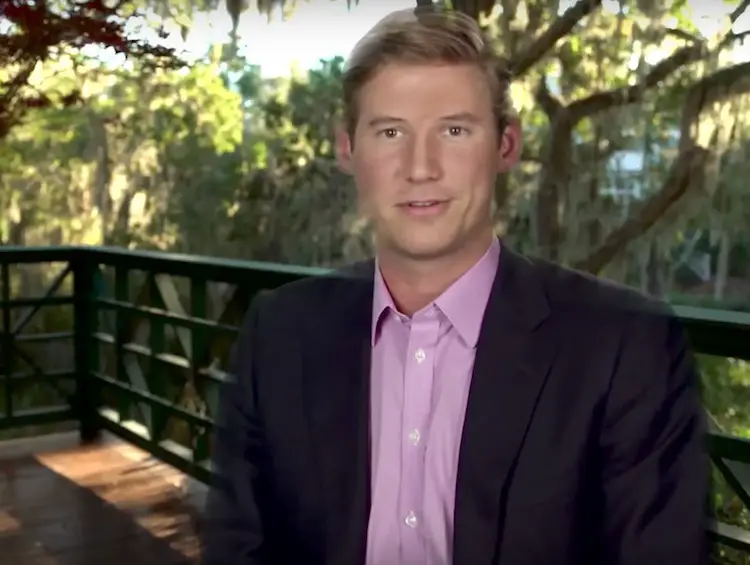 Austen Kroll (Southern Charm) Age, Sister, Family, Bio, Height, Net worth