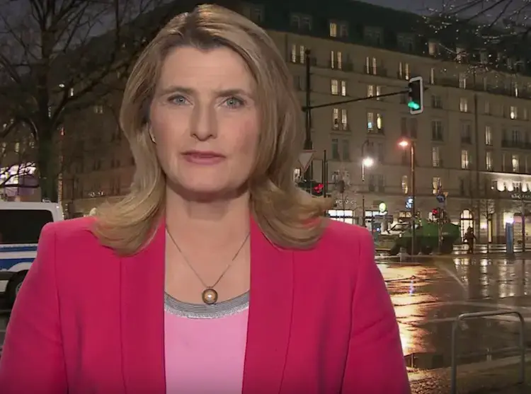 tina hassel ehemann gehalt alter grosse eltern familie kinder ard
