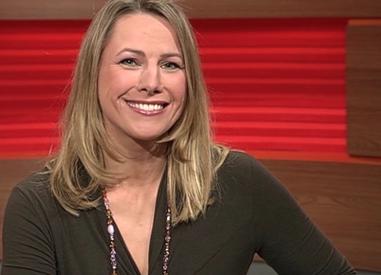 Moderatorin schwanger wunderschön Catherine Vogel
