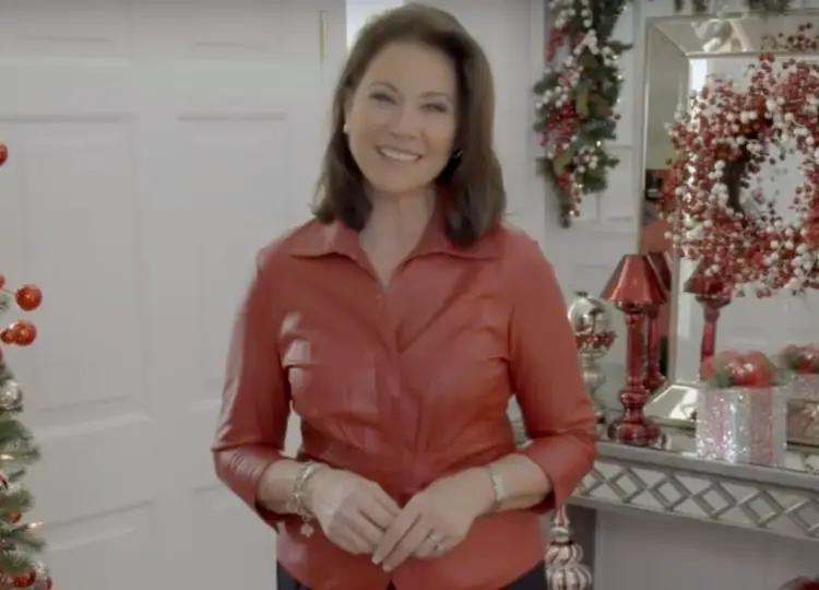 qvc valerie parr hill christmas in July
